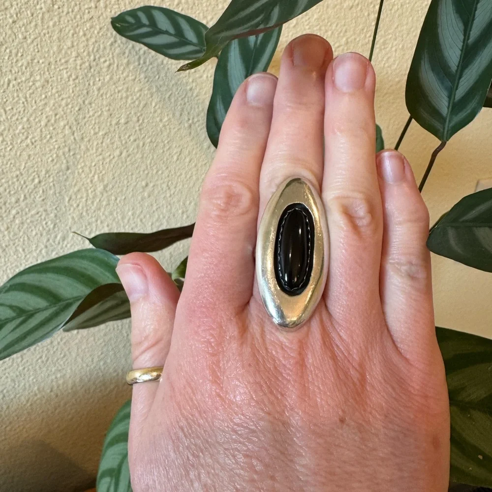 Navajo Jimmy Patterson Sterling Silver Onyx Cabochon Ring, Size 8